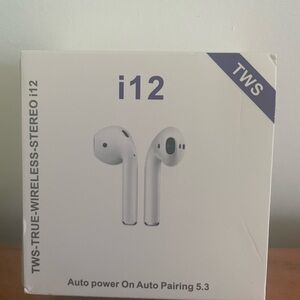 i12 True Wireless Earbuds - White